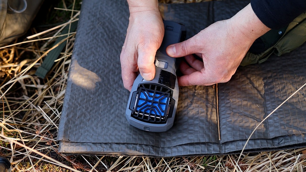 Thermacell im Waldcamp mit Fokus auf thermacell, stealth und camping