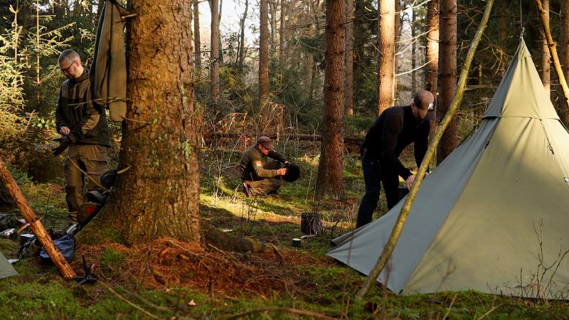 Abbau läuft. Feuerstelle wird zurückgebaut